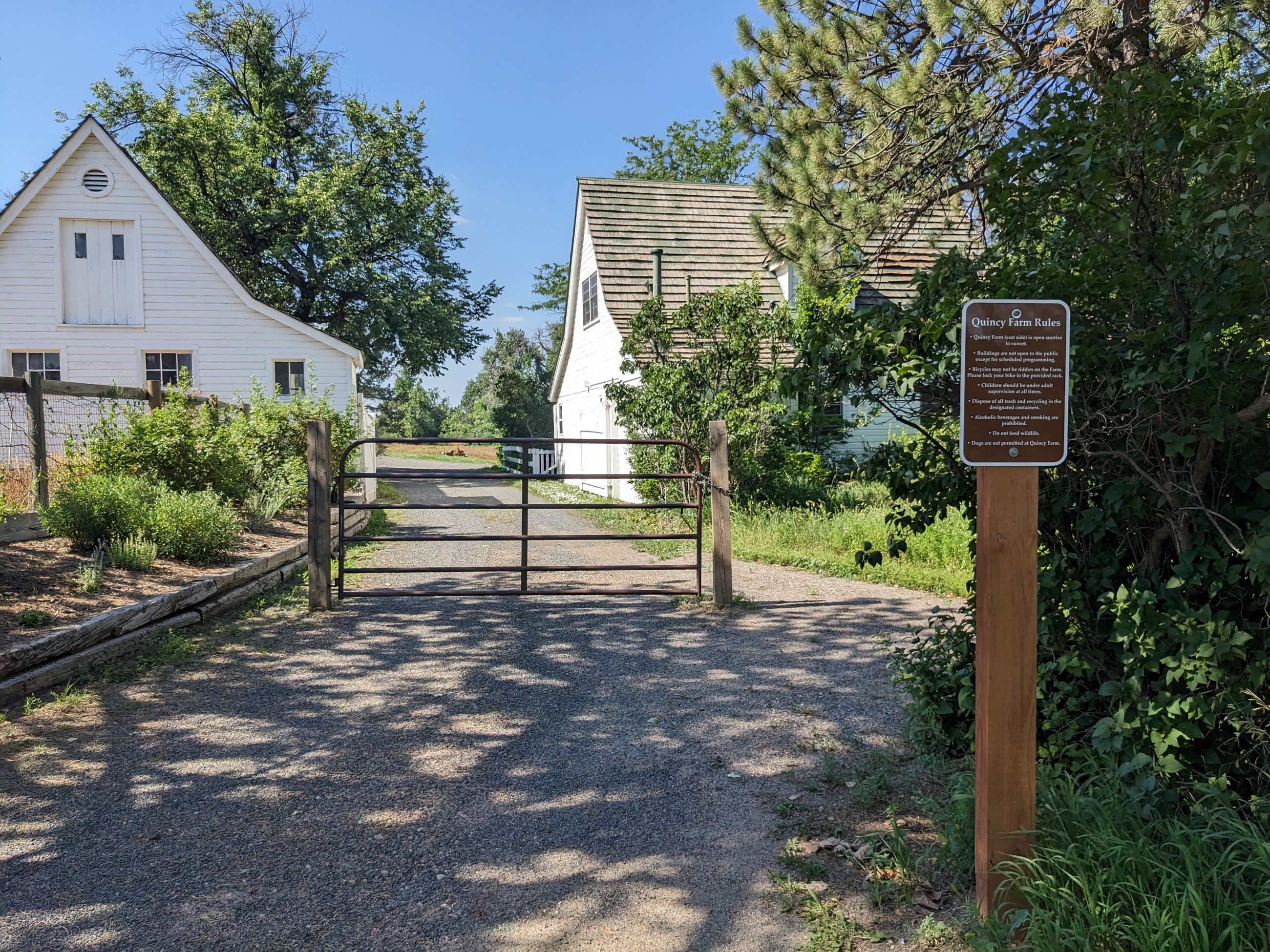 Quincy Farm Entrance